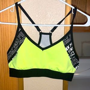 Victoria secret PINK sports bra size M NWOT